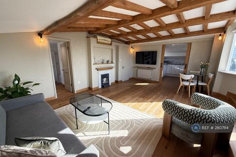 1 bedroom penthouse to rent, Danbury St, London, N1