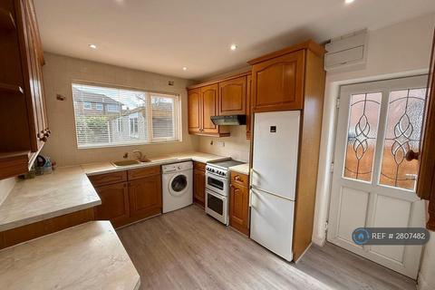 3 bedroom semi-detached house to rent, Calder Avenue, Manchester, M22