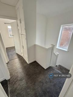 3 bedroom semi-detached house to rent, Calder Avenue, Manchester, M22