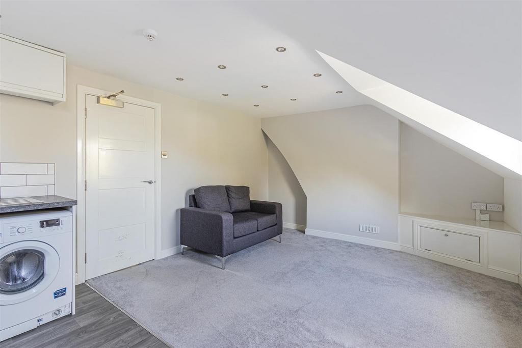 Penhill Road 25, 3-7.jpg