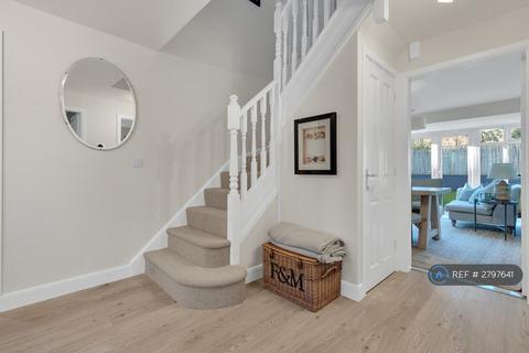 4 bedroom detached house to rent, Barnack, Stamford, PE9
