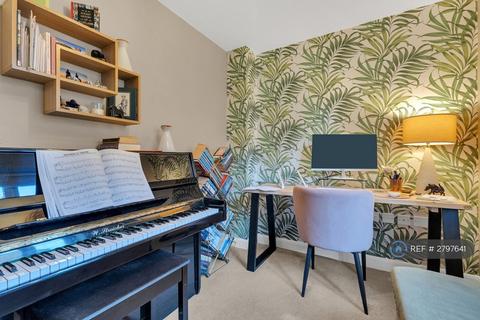 4 bedroom detached house to rent, Barnack, Stamford, PE9