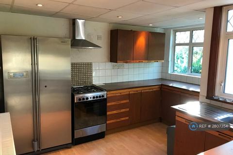 1 bedroom in a house share to rent, Marion Crescent, Orpington, BR5