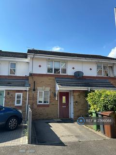 2 bedroom terraced house to rent, Goodey Road, Barking, IG11