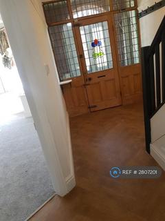 3 bedroom semi-detached house to rent, Buckingham Rd, Doncaster, DN2