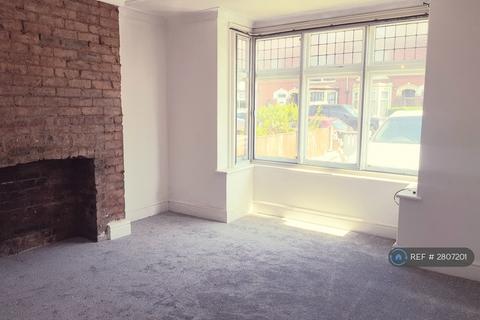 3 bedroom semi-detached house to rent, Buckingham Rd, Doncaster, DN2
