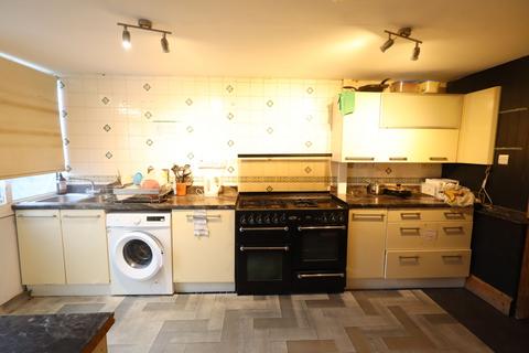 1 bedroom house of multiple occupation to rent, Wellbury Terrace, Hemel Hempstead