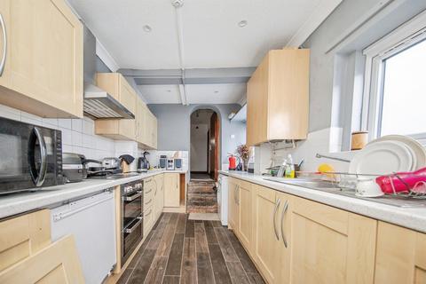 6 bedroom townhouse for sale, Woodbridge Road, Ipswich