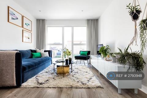 1 bedroom flat to rent, Station Approach, London, SE26