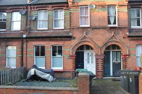 undefined, Gladstone Avenue, London, N22