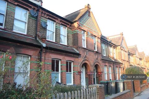 undefined, Gladstone Avenue, London, N22