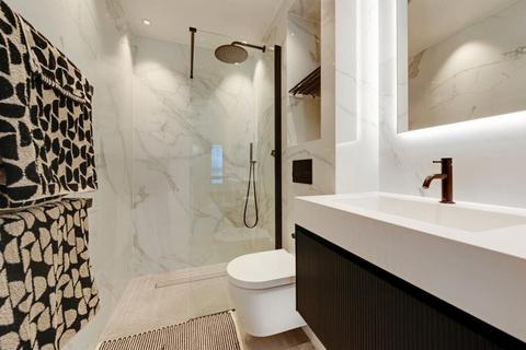 2 bedroom flat for sale, Flower Lane, Mill Hill, NW7