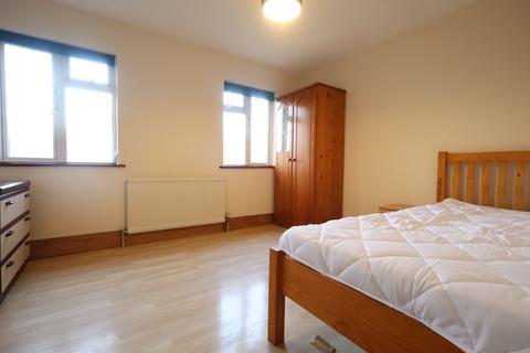 House of multiple occupation to rent, Wellbury Terrace, Hemel Hempstead, HP2