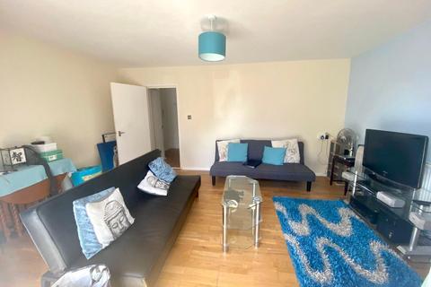 1 bedroom flat to rent, Rokesby Place, Wembley