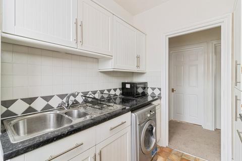 2 bedroom flat for sale, Magdalen Street, Exeter