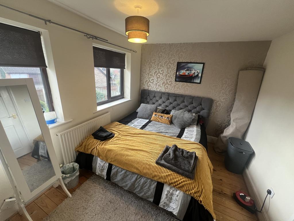 Bickley moss bedroom
