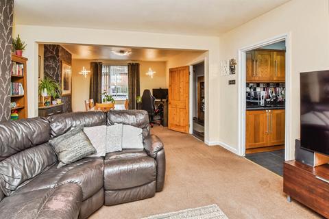3 bedroom semi-detached house for sale, The Avenue, WESTBURY