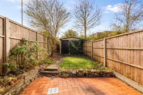 2 bedroom end of terrace house for sale, Castle Road, Hertfordshire AL1