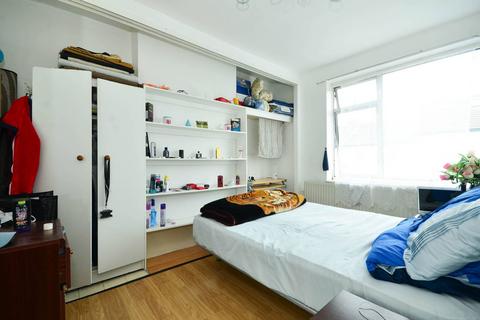 undefined, Heyworth Road, Stratford, London, E15