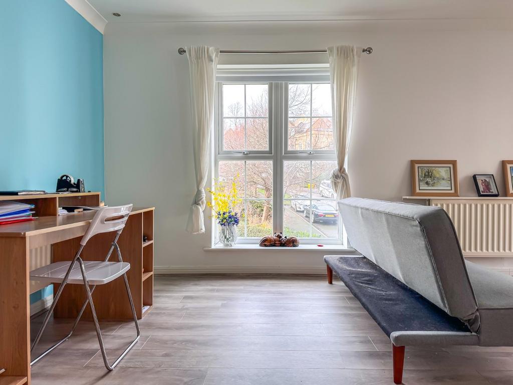 Dining/Study Area
