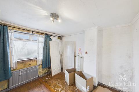 2 bedroom terraced house for sale, Malton Street, Sheffield S4