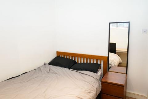 undefined, Gower Mews Mansions Gower Mews LONDON WC1E 6HR