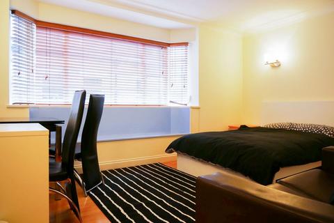 undefined, Gower Mews Mansions Gower Mews LONDON WC1E 6HR