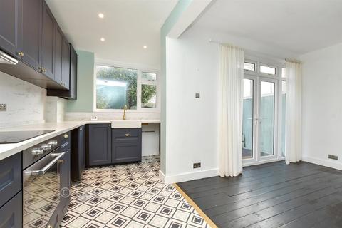 undefined, Addiscombe Avenue, Croydon CR0