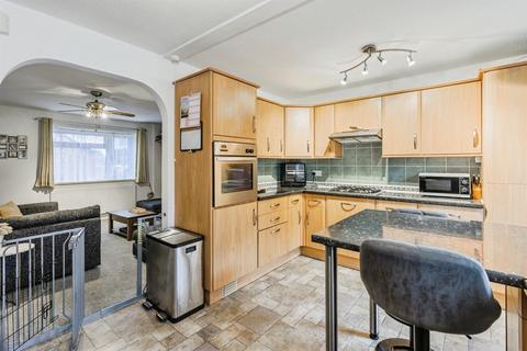 2 bedroom end of terrace house for sale, Westlake Close, Torpoint