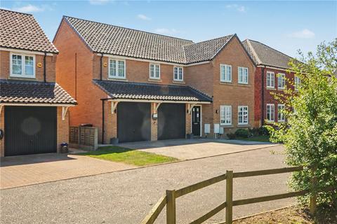 5 bedroom detached house for sale, Walnut Tree Drive, Framingham Earl, Norwich, Norfolk, NR14