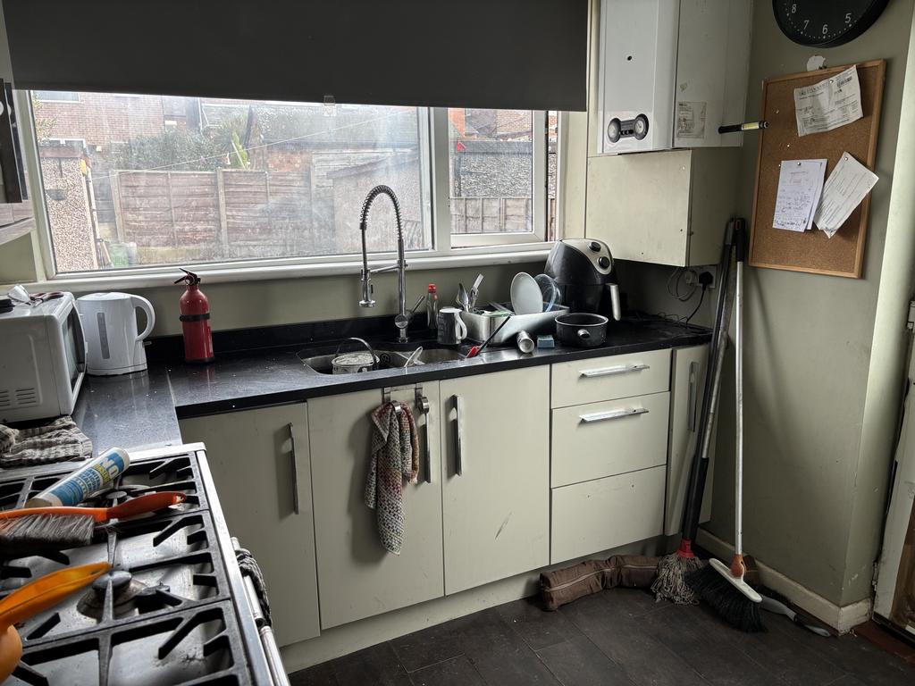 82 Forbes Road Kitchen.jpeg