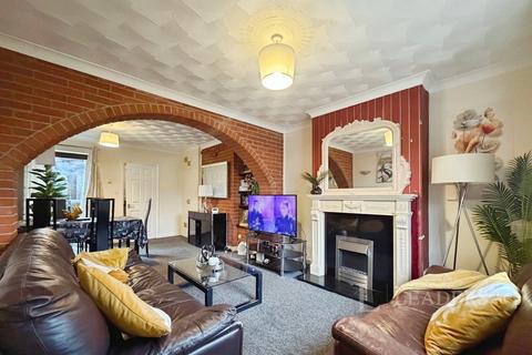 3 bedroom semi-detached house to rent, Northfield Gardens, Wymondham, Norfolk, NR18