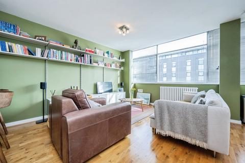 undefined, Newsom Place, St. Albans