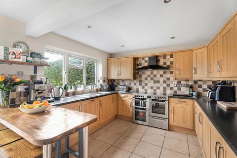 4 bedroom detached house for sale, The Moorlands, Kidlington, OX5