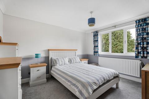 4 bedroom detached house for sale, The Moorlands, Kidlington, OX5