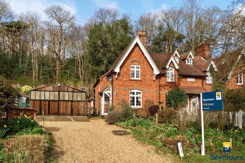 undefined, Blackheath Lane, Guildford GU4