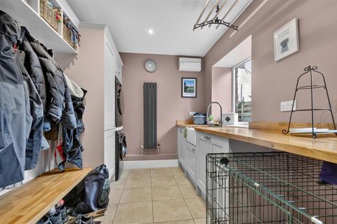 4 bedroom barn conversion for sale, The Poplars, Newton On Ouse, York