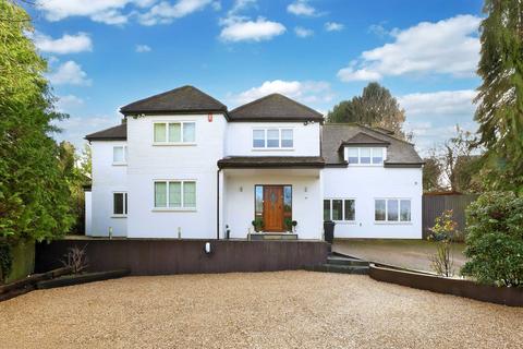 undefined, Holtspur Top Lane, Beaconsfield, Buckinghamshire, HP9