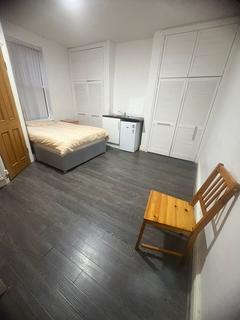 1 bedroom in a house share to rent, Gillott Road, Birmingham B16