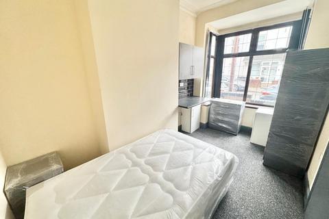 1 bedroom in a house share to rent, St. Peters Road, Handsworth B20