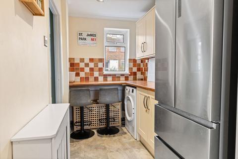3 bedroom terraced house for sale, Lewes Close, Crawley RH10