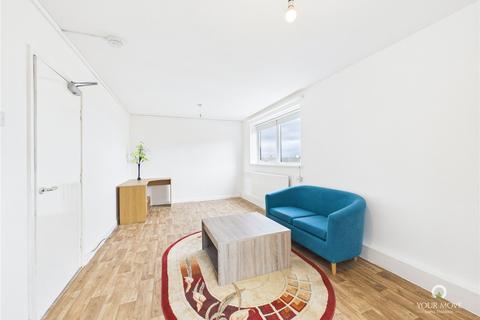 2 bedroom flat to rent, Melbourne Court, Gateshead NE8