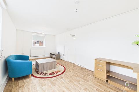 2 bedroom flat to rent, Melbourne Court, Gateshead NE8