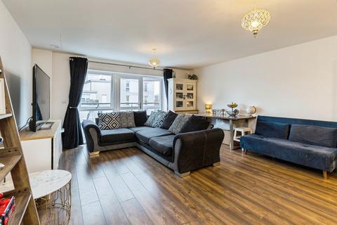 2 bedroom apartment for sale, West Green Drive, Crawley