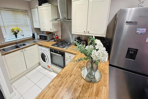 2 bedroom townhouse for sale, Dunkirk Road, Lincoln