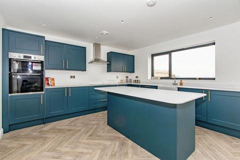 undefined, Watts Quarry Lane, Somerton