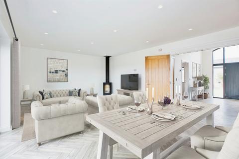 undefined, Watts Quarry Lane, Somerton