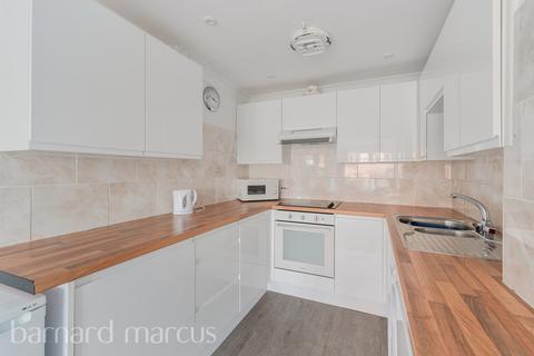 1 bedroom flat for sale, Ashley Avenue, Epsom