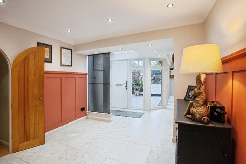 5 bedroom character property for sale, Hollowgate, Whiston, Rotherham