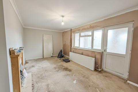 3 bedroom terraced house to rent, Hart Lane, Bodham, NR25